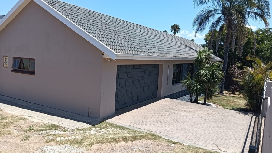 3 Bedroom Property for Sale in Beacon Bay Eastern Cape
